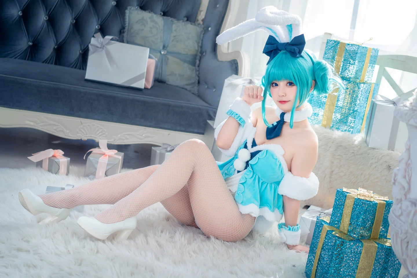 猫大人 - 初音白兔 [24P-280MB] tg@simisebaisi 【丝足阁】004.webp